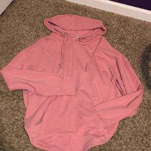 Sweatshirt that’s perfect for working out!